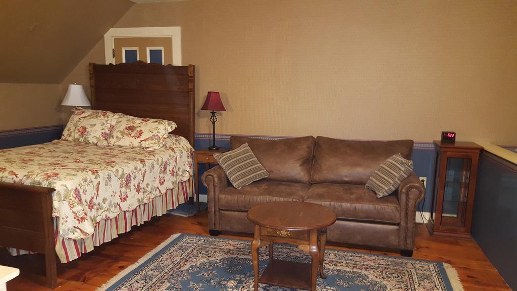 Holidae House Bed & Breakfast Бетел Екстер'єр фото