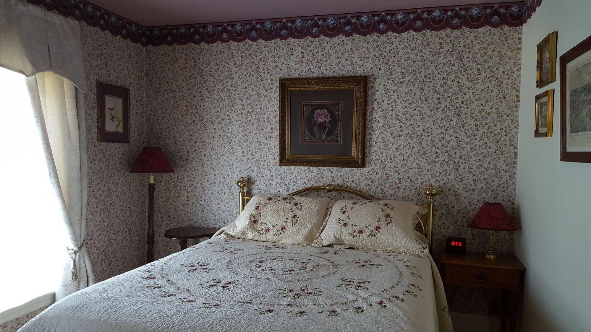 Holidae House Bed & Breakfast Бетел Екстер'єр фото